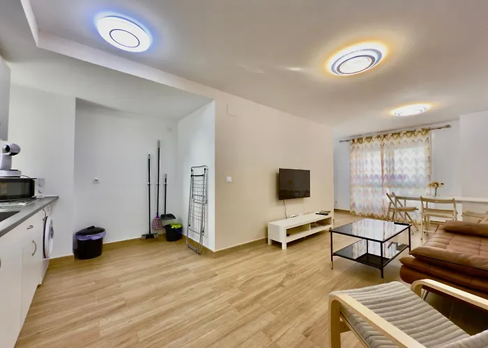 Baj - En Playa Bajondillo, * Torremolinos