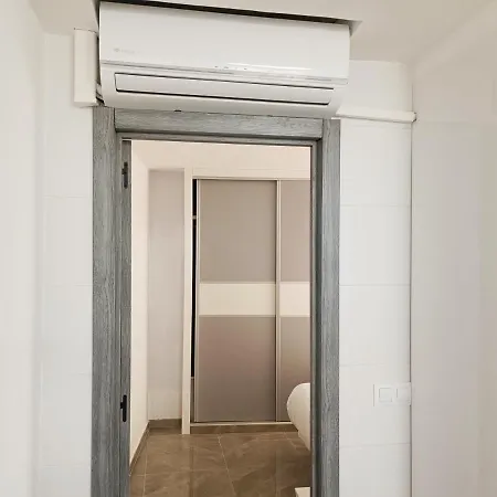 Apartamento En Playa Bajondillo, *