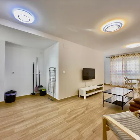 Baj - Renovated Apartments On Bajondillo Seafront - Quiet Pedestrian Street, Ac * Torremolinos