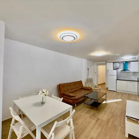 Baj - Renovated Apartments On Bajondillo Seafront - Quiet Pedestrian Street, Ac * Torremolinos