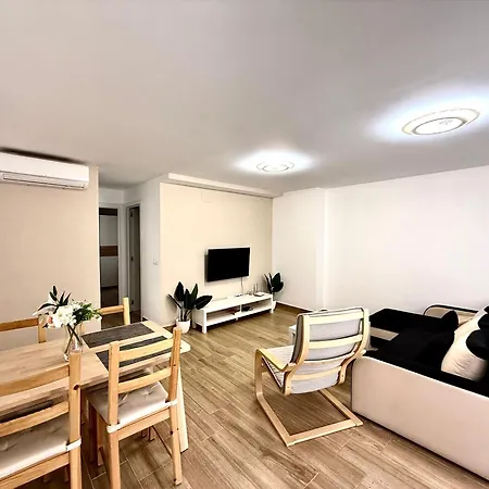 Baj - Renovated Apartments On Bajondillo Seafront - Quiet Pedestrian Street, Ac Appartement Torremolinos