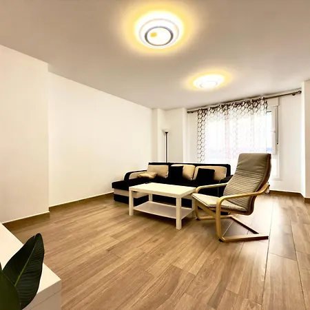 Appartement Baj - Renovated Apartments On Bajondillo Seafront - Quiet Pedestrian Street, Ac *