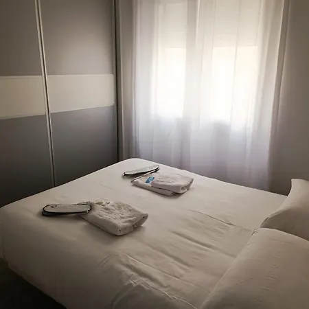 Baj - Renovated Apartments On Bajondillo Seafront - Quiet Pedestrian Street, Ac *