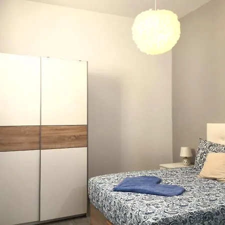 Baj - Renovated Apartments On Bajondillo Seafront - Quiet Pedestrian Street, Ac Torremolinos