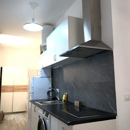 Baj - Renovated Apartments On Bajondillo Seafront - Quiet Pedestrian Street, Ac Appartement *