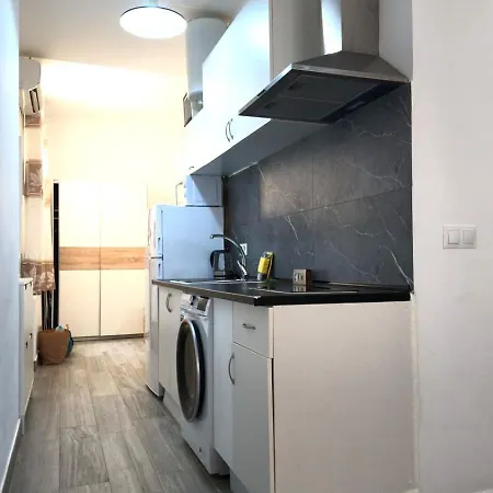 Baj - Renovated Apartments On Bajondillo Seafront - Quiet Pedestrian Street, Ac Appartement *