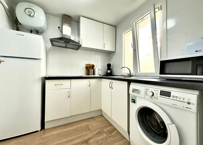 Apartamento Baj - En Playa Bajondillo,