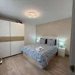 Baj - En Playa Bajondillo, * 托雷莫利诺斯