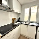 Baj - En Playa Bajondillo,