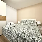 公寓 Baj - En Playa Bajondillo, 托雷莫利诺斯