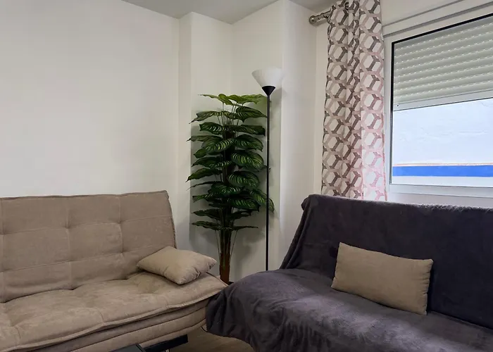 Baj - En Playa Bajondillo,